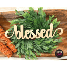 Load image into Gallery viewer, Easter Place Setting | Table Decor | Unfinished

